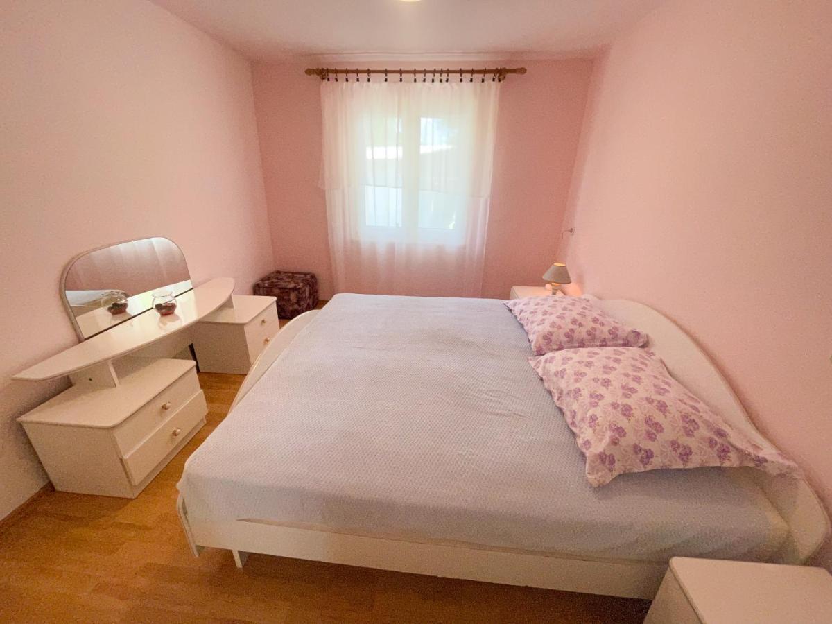 Apartmani Matkovic Jadranovo Exterior foto