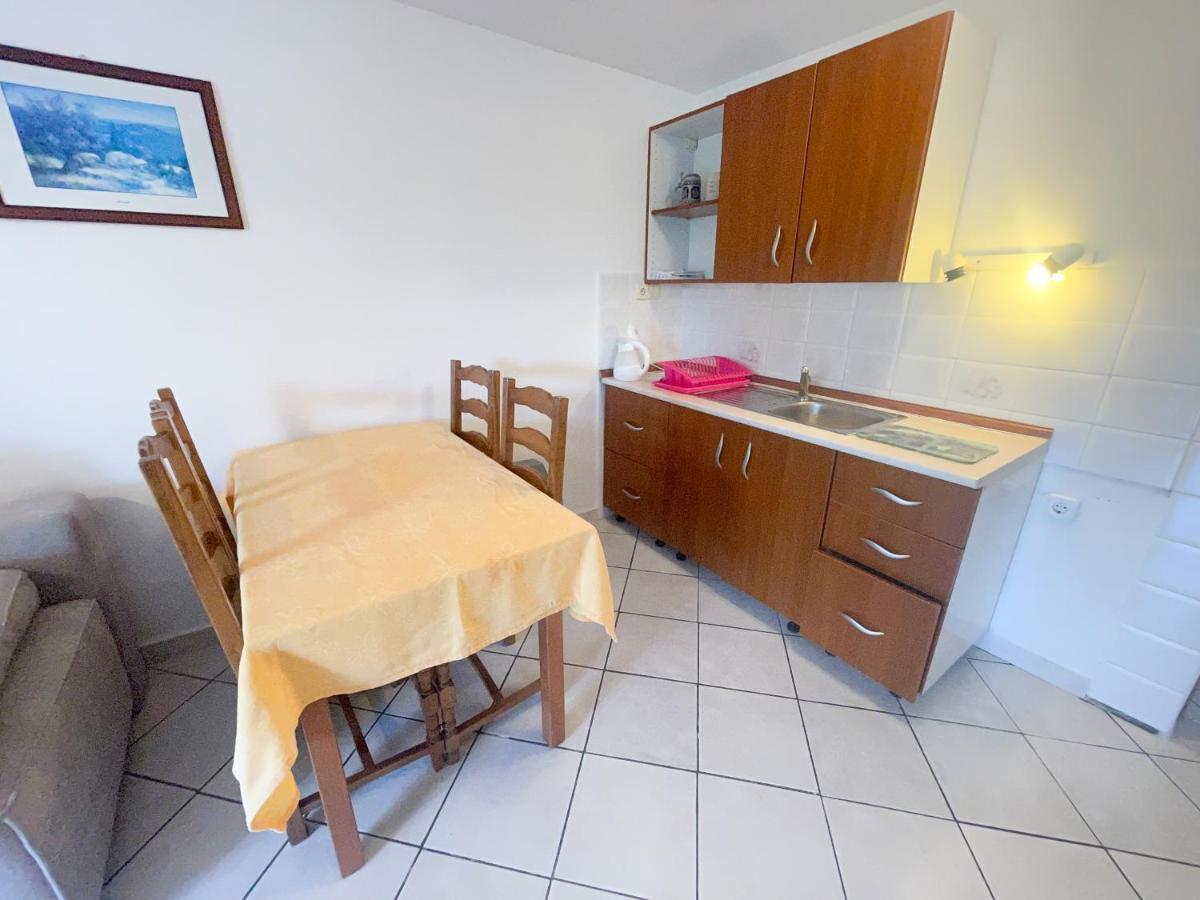 Apartmani Matkovic Jadranovo Exterior foto